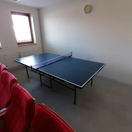 Domov Mladeze Vosot A Ss, Hostel *